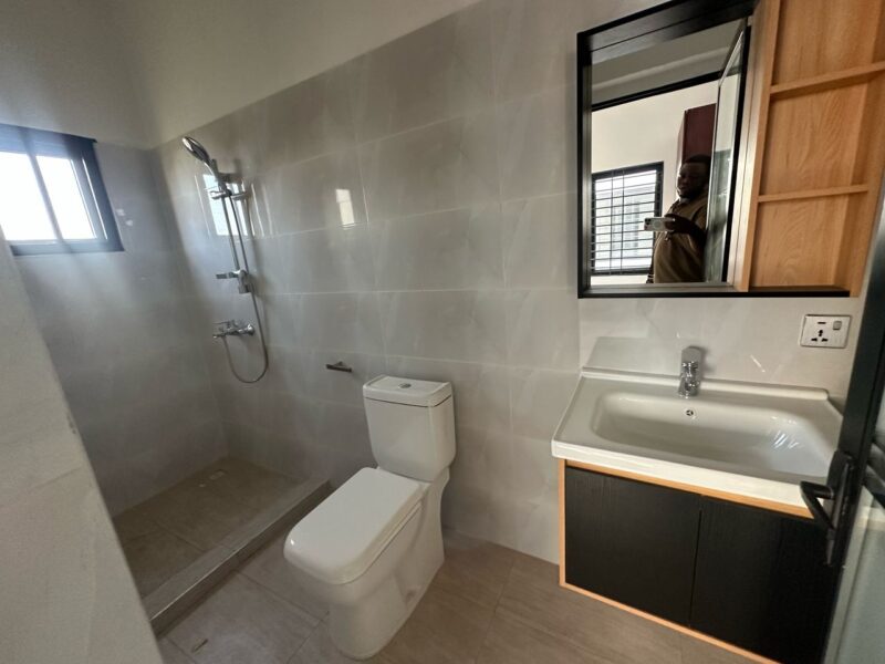 3 BEDROOM HOUSE FOR SALE