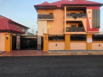 4bedroom self contain apartment