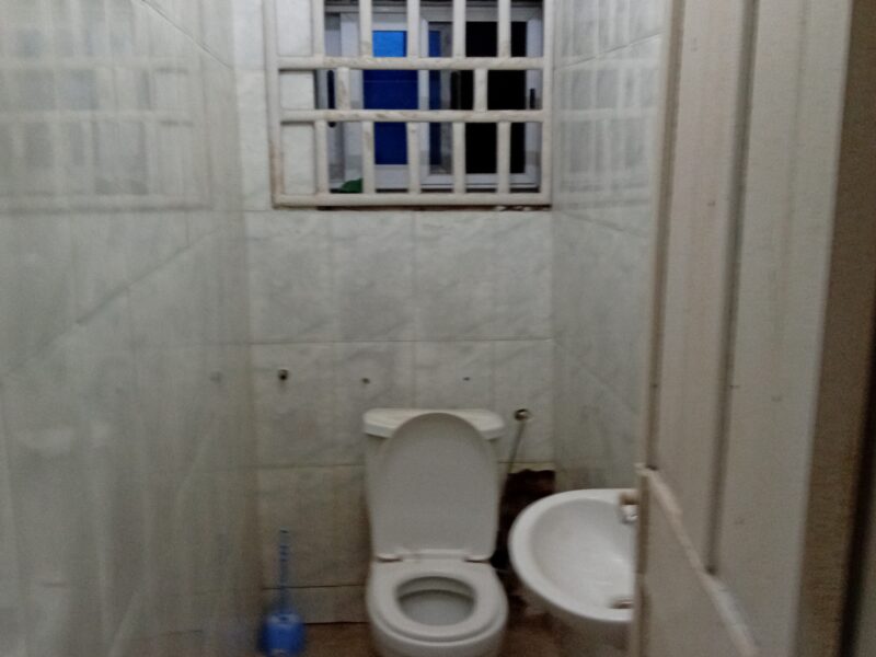 Executive one bedroom apartment for Rent