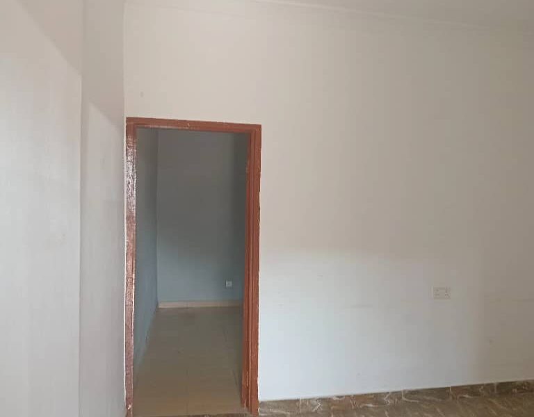 Executive one bedroom apartment for Rent