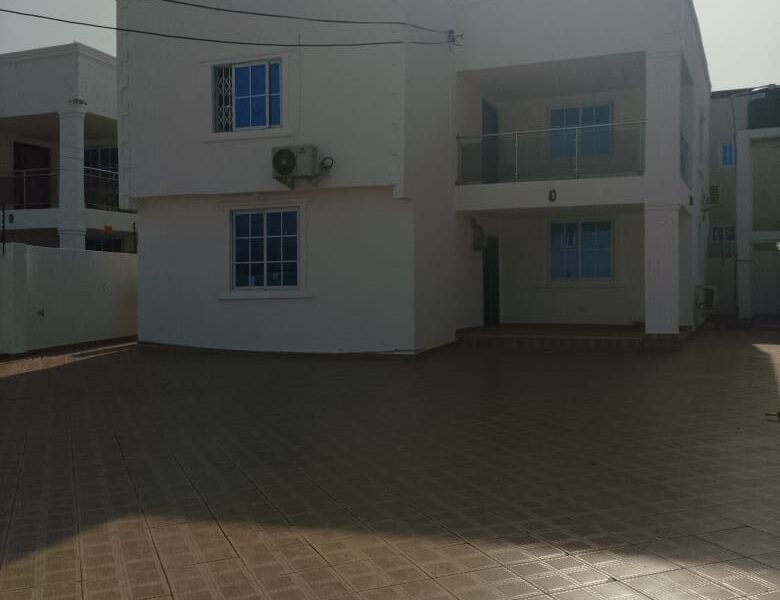 Four bedroom house for sale @ Ogbodjo