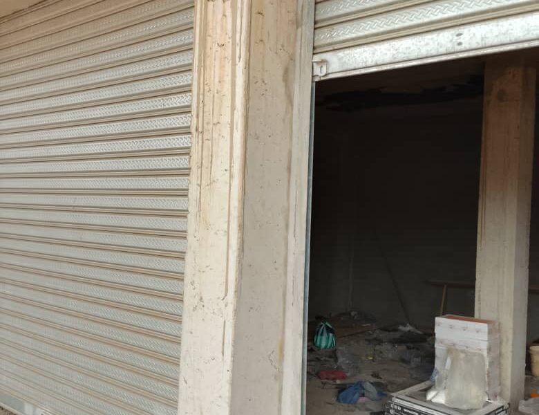 Top shop for rent @Madina