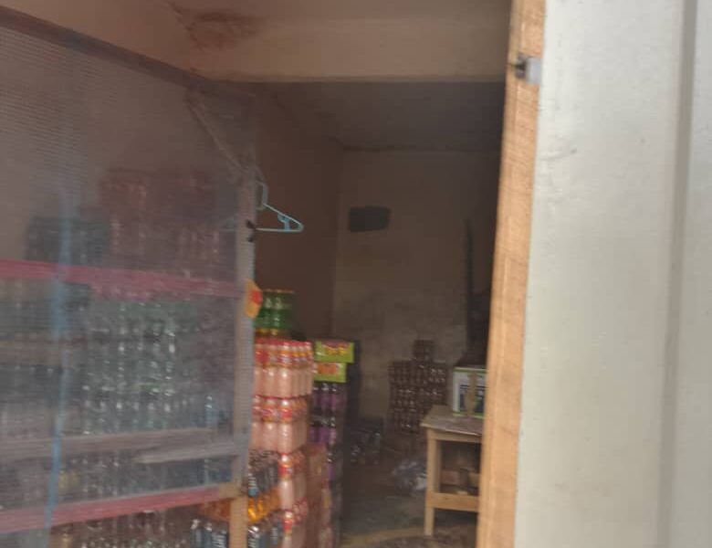 Warehouse for rent @Madina for rent