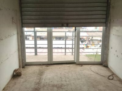 Top shop @ Madina for rent