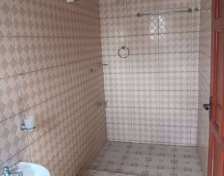 Chamba slc @ Lakeside for rent