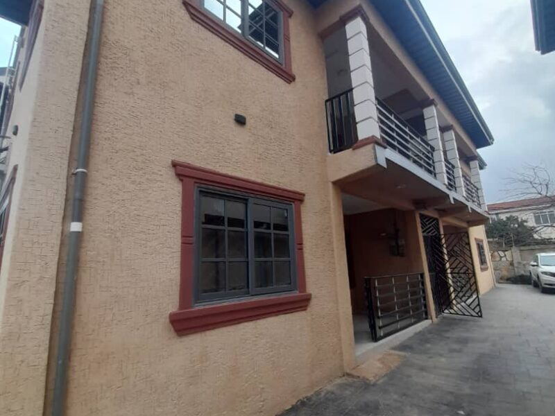 2 bedroom apartment @ Lakeside for rent