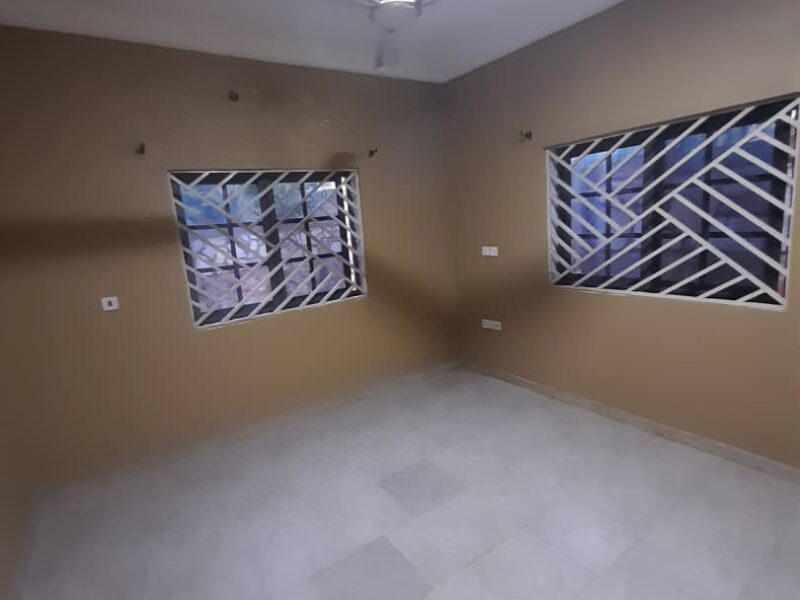 2 bedroom apartment @ Lakeside for rent