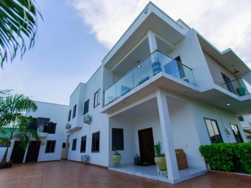 Fully furnished house for sale @ Botwe