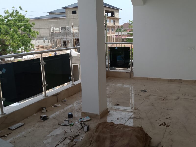 3bedroom self contain apartment