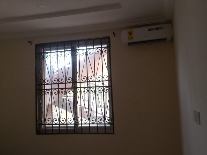 4bedroom self contain apartment