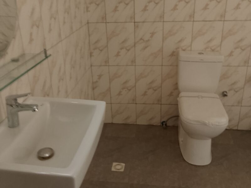 4bedroom self contain apartment