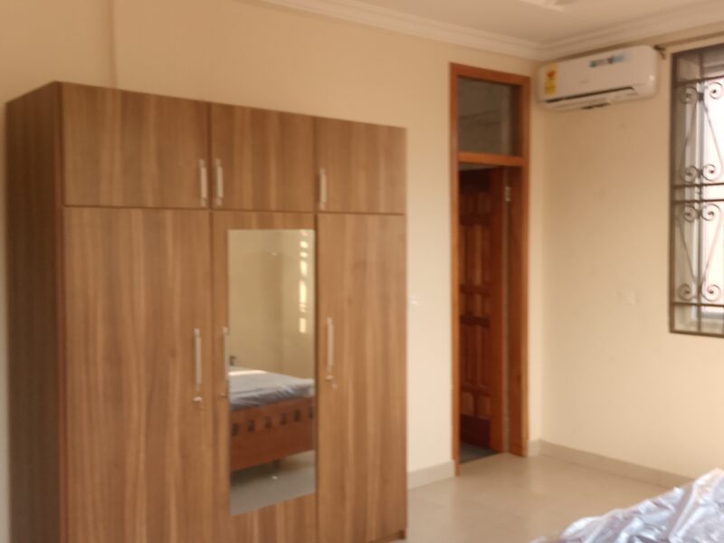 4bedroom self contain apartment