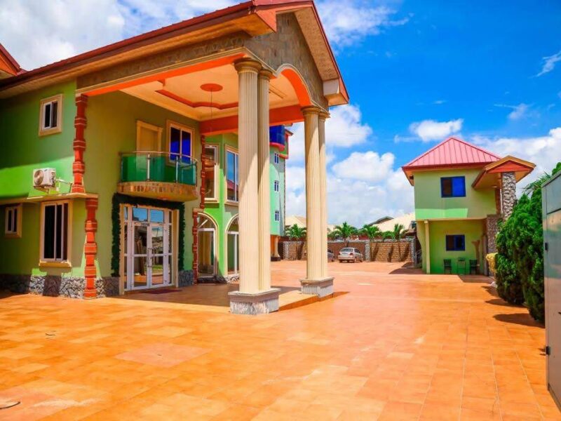 DC Ambassadors Hotel