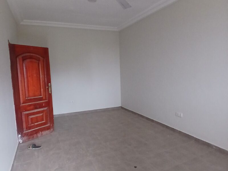 Newly built chamber and hall self contained