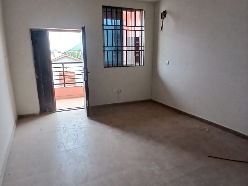 Newly built chamber and hall self contained