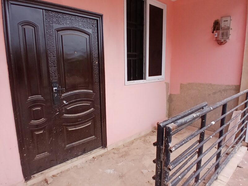 Newly built chamber and hall self contained