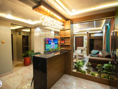 Veni's Executive Luxury Two Bedroom Airbnb Apartment, Kumasi